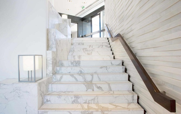 Marble-staircase-3